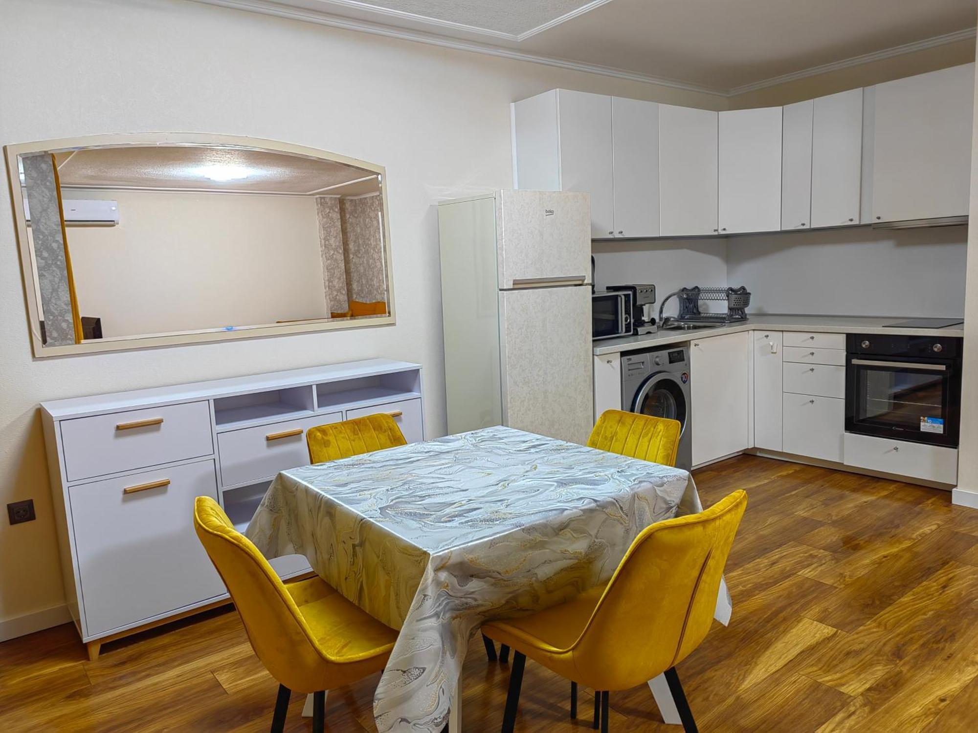 Sofia Hotel Apartments *